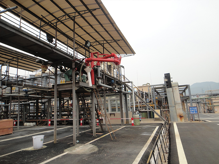 1564016227661518.jpg 1412襯四氟現(xiàn)場裝車.jpg